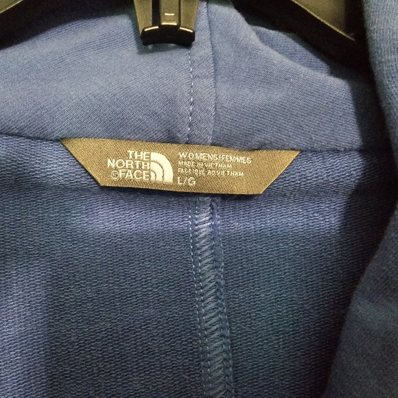 *North Face Crescent Wrap Jacket* - Picture 12 of 15